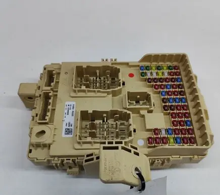 Hyundai IONIQ 6 Fuse module 91950KL020