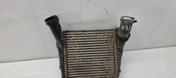 Audi Q7 4L Intercooler radiator 7L6145803