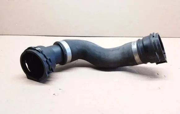 BMW 5 F10 F11 Engine coolant pipe/hose 8509273