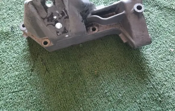 Iveco Daily 6th gen Engine mounting bracket 500376599