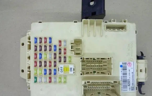 KIA Ceed Fuse box set 91950A2021 K263