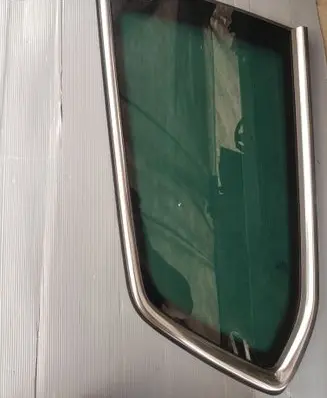 Volkswagen PASSAT B8 Rear side window 3G9845298