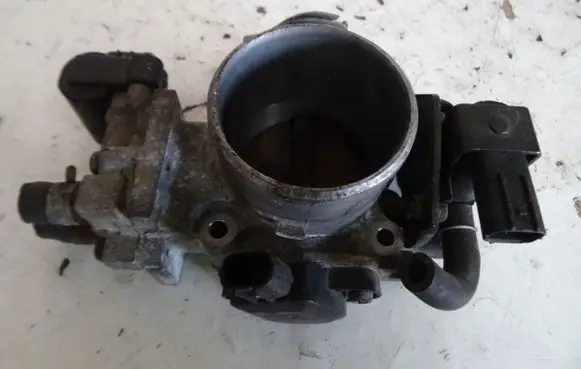 Honda FR-V Throttle valve 1368001912