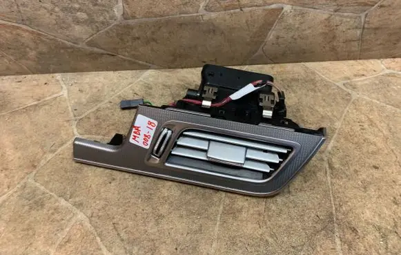Dashboard side air vent grill/cover trim