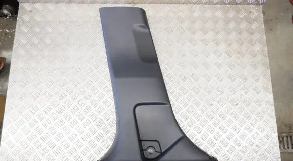 Toyota Highlander XU70 (B) pillar trim (bottom) 624140E080