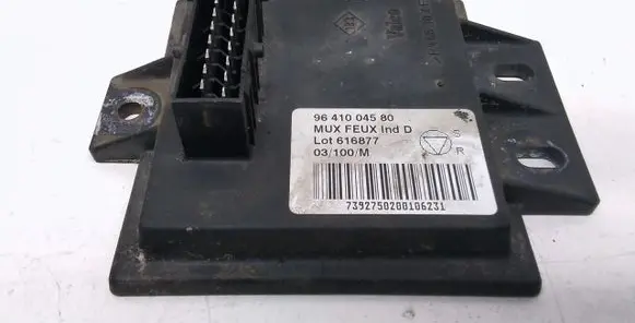 Peugeot 607 Light module LCM 9641004580 616877 03100M