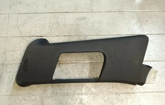 Audi Q7 4L (B) pillar trim (top) 4L0867288