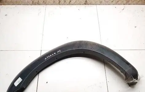 Ford Ranger Front arch trim UR8951W31