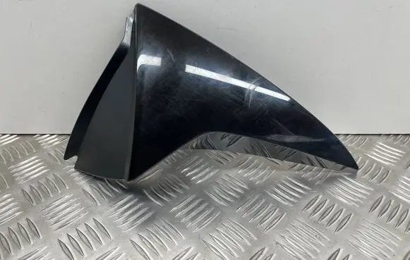 Ford Focus Tailgate trim JX7B442A92A