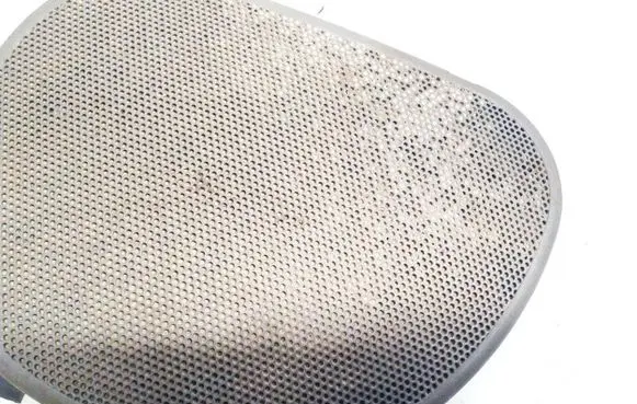 Side speaker trim/cover