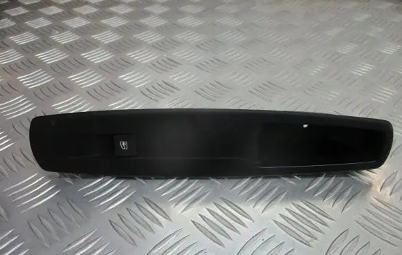 Renault Megane III Electric window control switch
