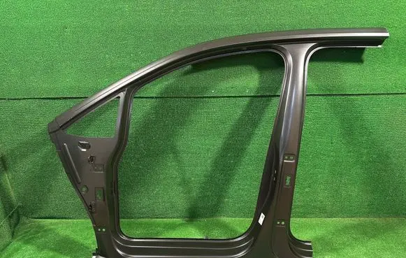Volkswagen Touran III Sill 5TA809051