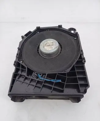 BMW 1 E82 E88 Subwoofer speaker 9143986