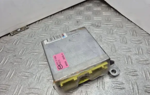 Mazda CX-7 Airbag control unit/module EH7057K30A 9H06A