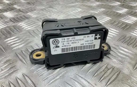 Volkswagen Touareg II ESP acceleration yaw rate sensor 7P0907652