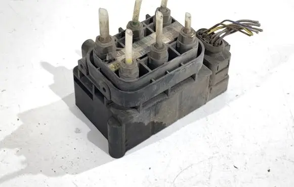 Mercedes-Benz S W221 Other exterior part A2513200058