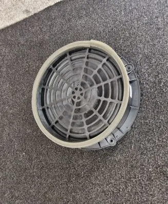 Audi A8 S8 D4 4H Front door speaker 4H0035415