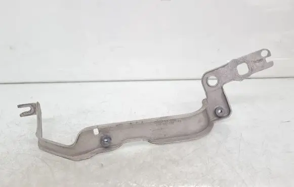 Audi A6 S6 C7 4G Fender mounting bracket 4G0807592B