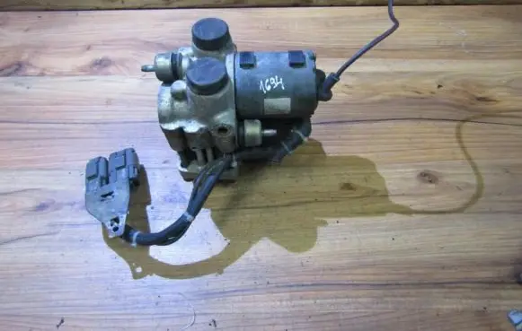 Nissan Primera ABS Pump 4760080n00 563-0228