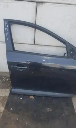 Renault Megane III Front door NV676