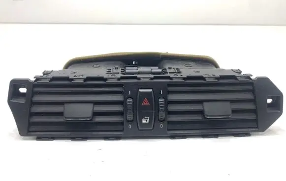 BMW 5 E60 E61 Dashboard side air vent grill/cover trim 6910734