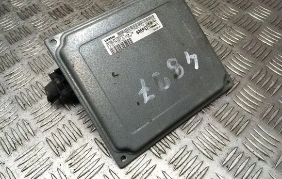 Ford Focus Engine control unit/module S118325001 5M5112A650GD S118934103D