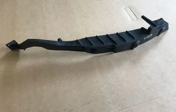 Opel Astra J Headlight/headlamp mounting bracket 13287640