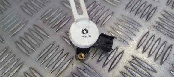 Clutch pedal sensor