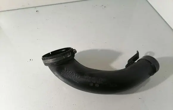 Volvo S60 Intercooler hose/pipe 30774692