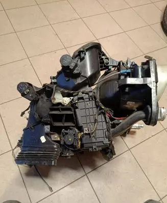BMW 5 E39 Interior heater climate box assembly 4249F1A
