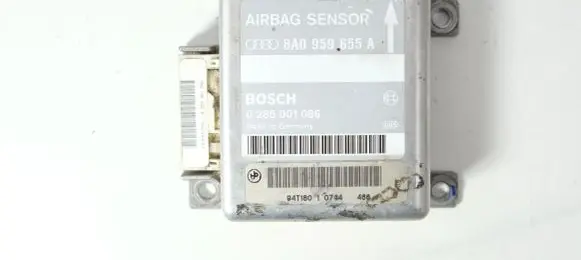 Audi A4 S4 B5 8D Airbag control unit/module 8A0959655A