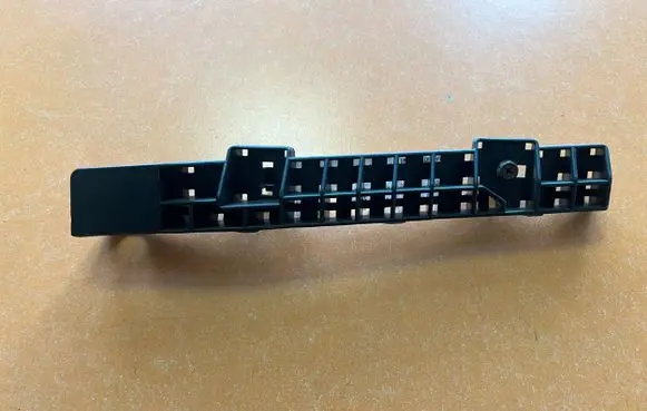 Subaru Forester SJ Front bumper mounting bracket SU1032100