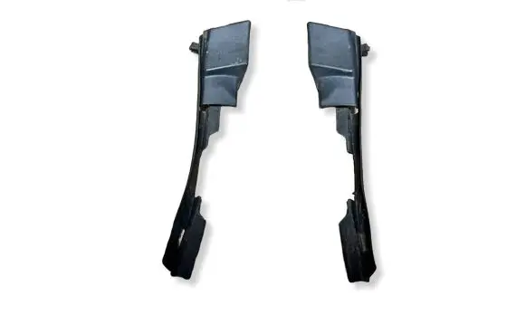 Mitsubishi Colt Windshield trim 7403A144