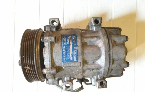 Volvo V50 Air conditioning (A/C) compressor (pump) 6304201724 3M5H19D629HE SD7V16