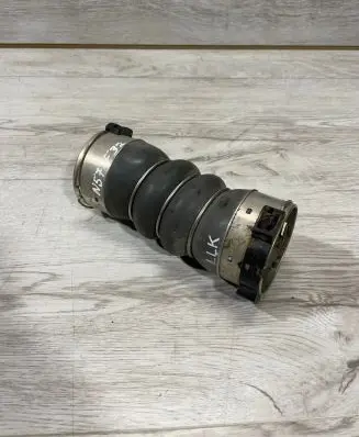 BMW 4 F32 F33 Intercooler hose/pipe 8507706 43043442F