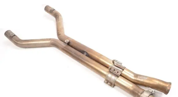 Aston Martin Vantage III Rear muffler/silencer tail pipe 