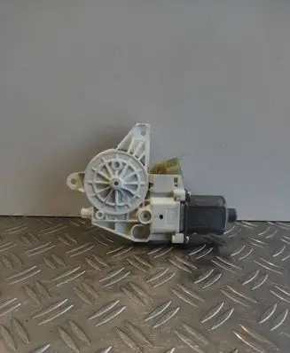 Mercedes-Benz ML W164 Front door window regulator motor A2518200108 996150200 0512