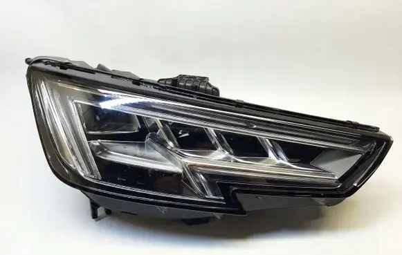 Audi A4 S4 B9 8W Headlight/headlamp 8W0941036