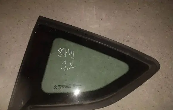 Citroen C5 Rear side window