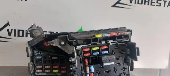 Volvo V60 Fuse box set 6G9T14A076MB K067R HUNGARX