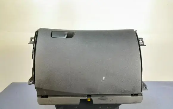 Renault Megane IV Glove box 685005280R