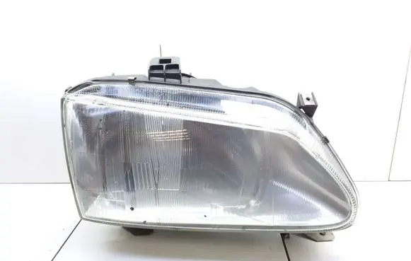 Renault Scenic I Headlight/headlamp 7701672735 7700831463M