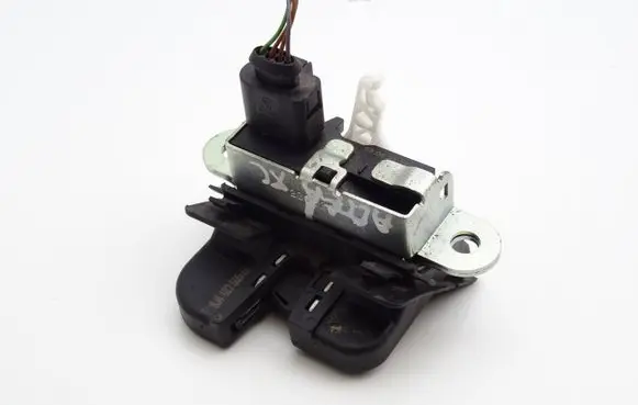 Seat Ibiza IV (6J,6P) Tailgate/trunk/boot lock/catch/latch 6J4827505E