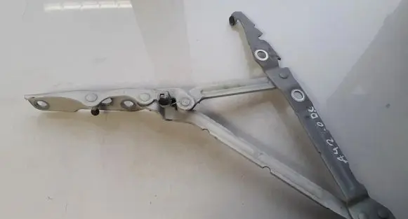 Volvo S80 Tailgate/trunk/boot hinge