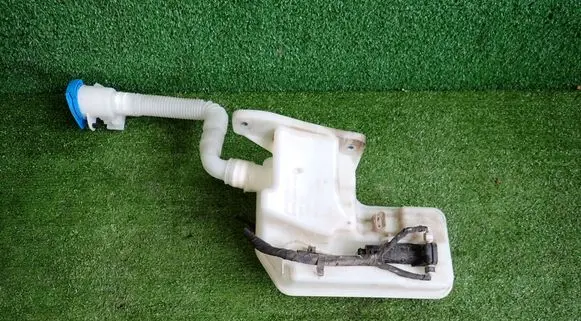 Cupra Formentor Windshield washer fluid reservoir/tank 5FF955453 5WA955453A