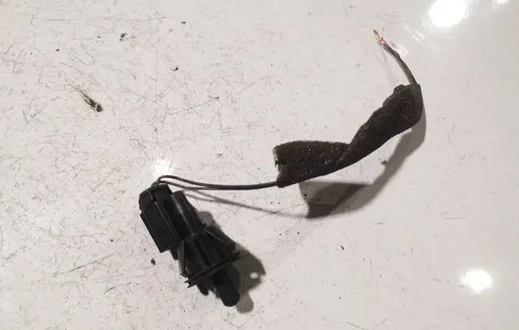 Renault Scenic I Front door sensor 7700427640