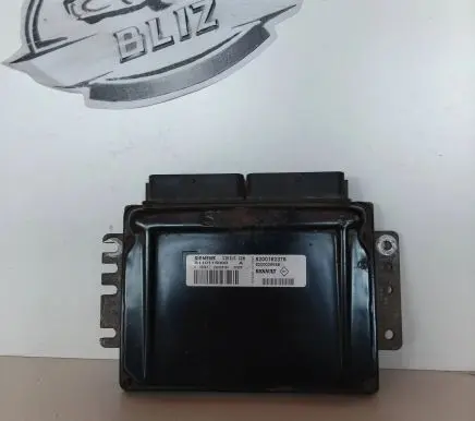 Renault Scenic I Engine control unit/module 8200029658 S110115000 8200162378