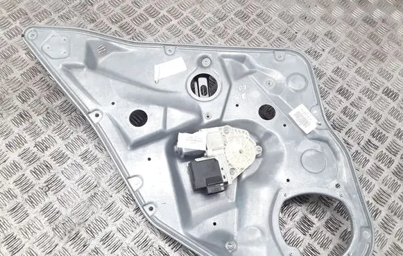 Seat Ibiza III (6L) Rear door window regulator with motor 6L4839751AJ 6L4839751 6Q0959811B