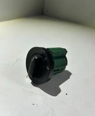 BMW 5 E39 Light switch 6901342