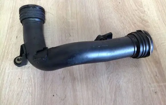 Volkswagen Golf V Intercooler hose/pipe 1K0145770